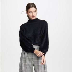 Line & dot fuzzy Alden sweater